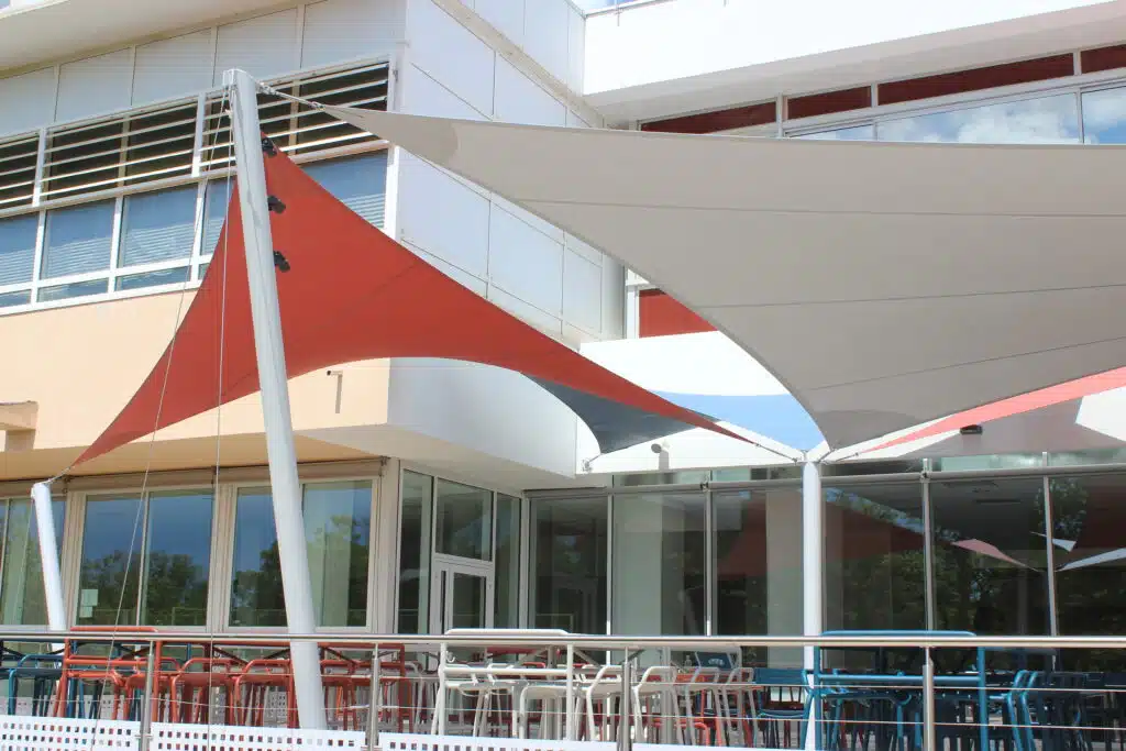 serge ferrari installateur